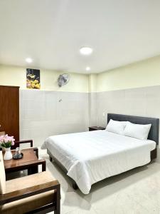 Nhà Nghỉ Bà Triệu