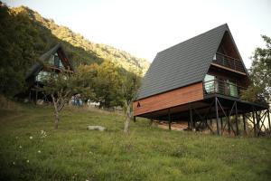 Horizon Mestia - Premium Chalets With Panoramic Views