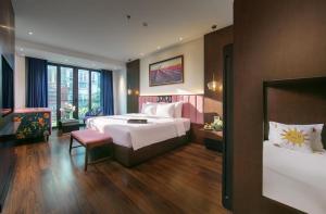 Aurora Dong Xuan Hotel