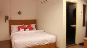 Iroom Hotel