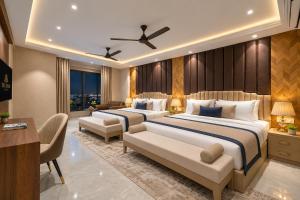 Hotel The Luxury Delhi Airport