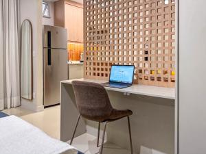 A 100 metros da Praia Banheira Ar Home Office