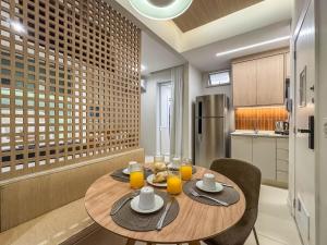 A 100 metros da Praia Banheira Ar Home Office