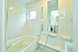 Muroran Private House