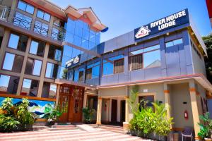 River house Lodge