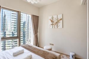 Grande Downtown Dubai - Luxury 2BR Apt with Balcony & Stunning City Views