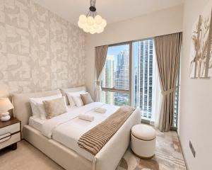Grande Downtown Dubai - Luxury 2BR Apt with Balcony & Stunning City Views