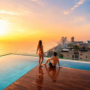 A La Carte Premium Ocean 2BR Nice View