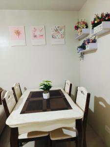 Premium Staycation in Shell residence MOA - JD