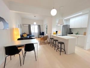 Modern 2BR Central Exarchia Apt I Walk to Metro & Museums
