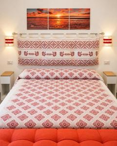 Private RED Apartment at Palma de Sols No Shared Living Spaces
