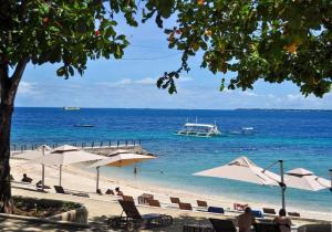 Aiza staycation ONE PACIFIC RESIDENCE TB 10G