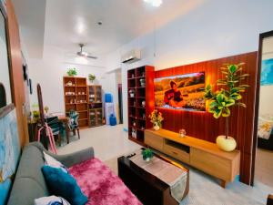 Aiza staycation ONE PACIFIC RESIDENCE TB 10G