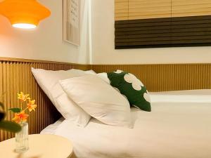 3 Beds for 6 Seolleung Seonjeongneung COEX Gangnam Cheongdam Airport Bus