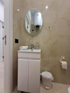 Apartment near TIA