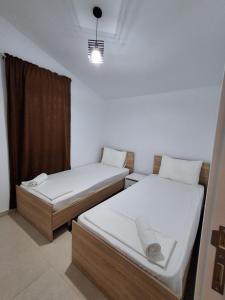 Apartment near TIA