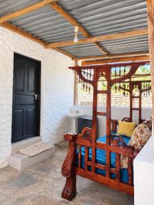 Swahili-Style 1-Bedroom, Very Near Diani Beach