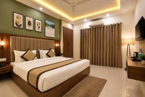 Smart Inn Near Delhi Airport & Airport Pickup