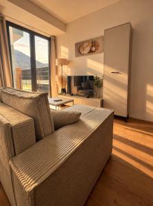 Moderný apartmán v centre Banskej Bystrice so súkromnou terasou a parkovaním
