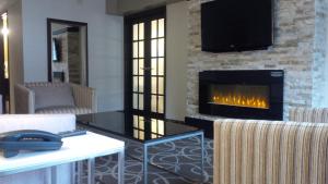 Crowne Plaza Kitchener-Waterloo by IHG
