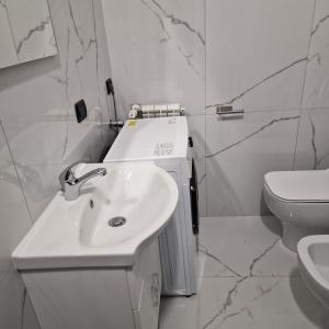 Monza LuLis Home Apartment