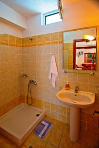 Sideris Lambros Rooms