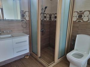 AZALIA Grand Residence