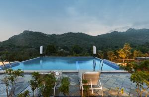 Brij Bagh Private 5BHK with Floating Bed&Hill View