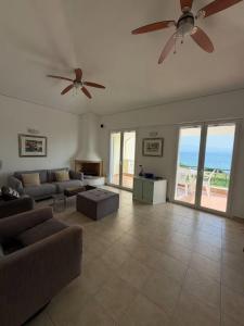 Evia Blue Paradise, Beachfront Villa