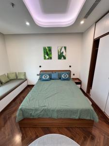 Diamon Crown Modern Luxury Studio Apartment - StayWithTheo Collection