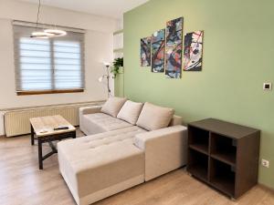 Apartmani M Petrovac