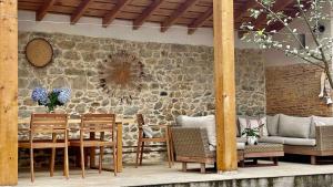 Historic Colonial Villa near the coast