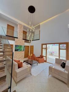Villa Mira