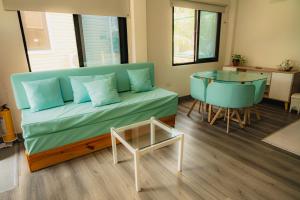 Casa Ingrid "Tambran and Coconut"