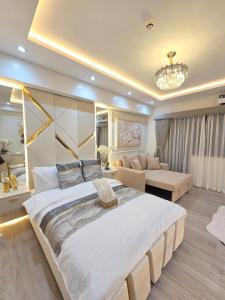 SM MOA Near Airport Pia Suites by DaNs