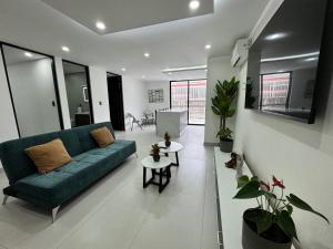 Premium 2-Bedroom Apartment - 8 minutes to SJO Airport, Heredia