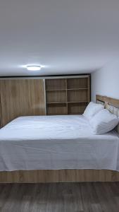 Furnished & Comfortable Mezzanine Studio