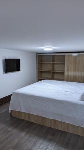 Furnished & Comfortable Mezzanine Studio