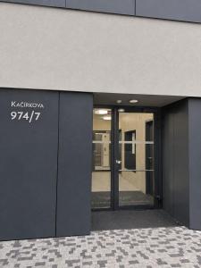 Family Apartment Near City with Garage & Balcony