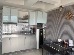 Modern & Comfortable Apartment in Laureles