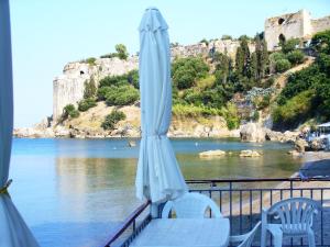 Xenios Zeus Rooms Messinia Greece