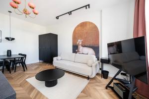 Narutowicza 45 Signature Apartment by BookingHost