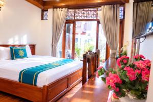Chaluenxay Boutique Hotel & Travel
