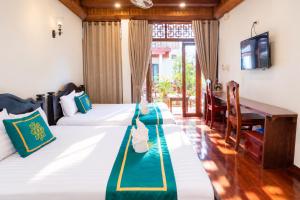Chaluenxay Boutique Hotel & Travel