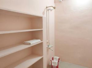 Saraswati Aalayam - 2 Room Stay with 2 Attached Bathrooms, Up to 8 Guests