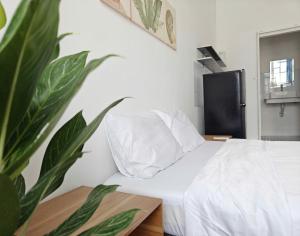 J Guesthouse