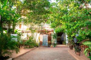 Golden Sun Boutique Hotel