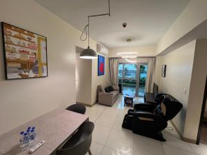 Two Bedroom SeaView Poolside Home Private Balcony Massage Chair