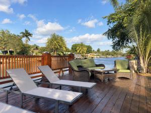 3 Bedroom Pool Home for 6 with AC near Fort Lauderdale Beach