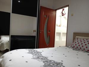 Apartament doua camere decomandat